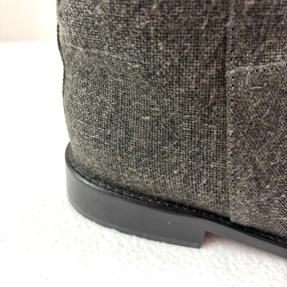 Theyskens’ Theory Gray Finely Crafted Italian Textile Almond Toe Ankle Boots (9) - Picture 3 of 12